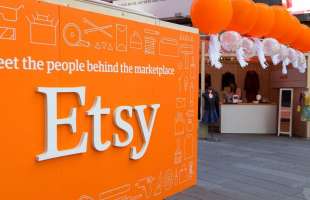 Українські продавці Etsy зможуть автоматично оформлювати доставку через «Укрпошту»