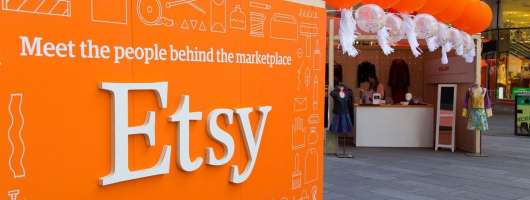 Українські продавці Etsy зможуть автоматично оформлювати доставку через «Укрпошту»