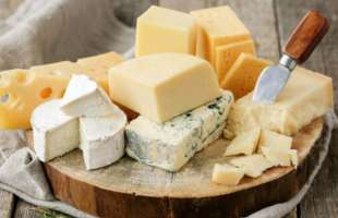 Українські виробники сирів можуть втратити більше половини ринку вже навесні 2026 року