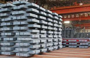 Експорт напівфабрикатів із вуглецевої сталі скоротився до 438 тис. тонн