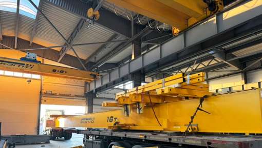 АМКР ввів в експлуатацію новий козловий кран