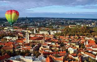 Позитивне ставлення українців до Литви перевищило 75% — дослідження Experts Club