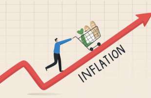 Інфляція в Україні знову сповільнилась, але зросла в річному вимірі